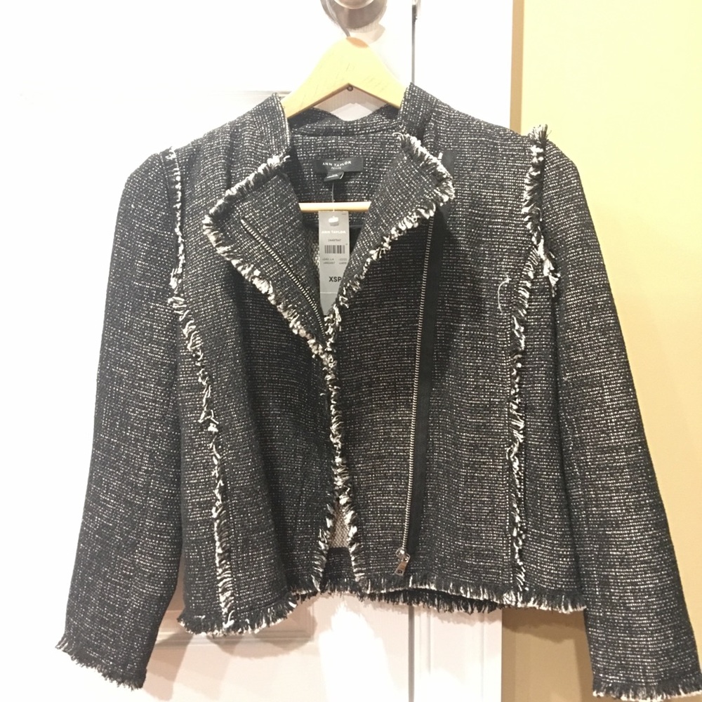 PRICE CUT Ann Taylor Petite Blazer, office or fun